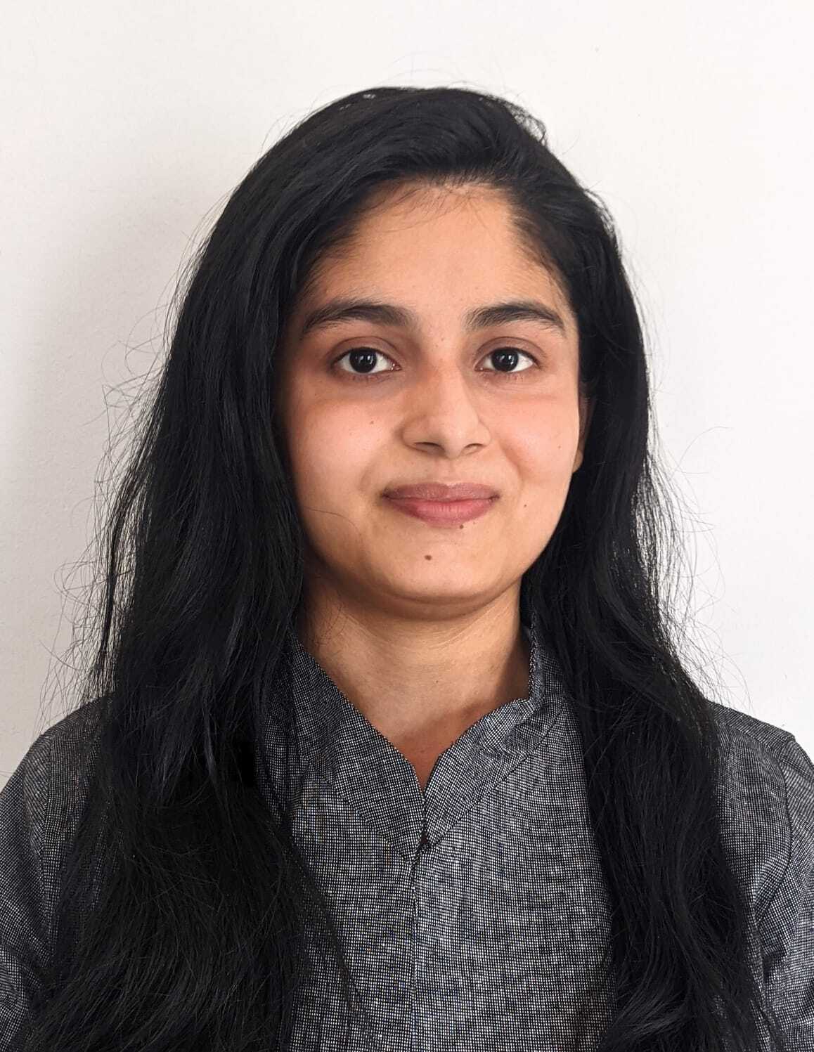 Shalaka Joshi photo